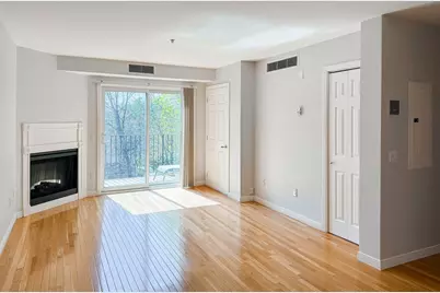60 Broadlawn Park #3C, Boston, MA 02467 - Photo 1