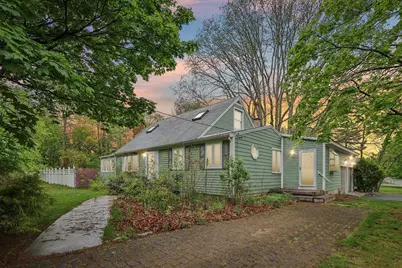 24 Richard Dr, Hanover, MA 02339 - Photo 1