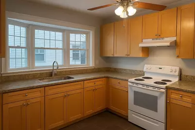 125 E Elm Ave #1, Quincy, MA 02170 - Photo 1