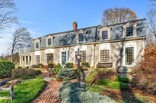 8 Preston Pl, Beverly, MA 01915 - Photo 1