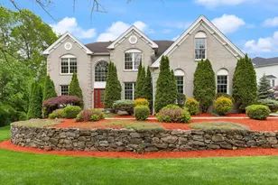 2 Appaloosa Dr, Grafton, MA 01536 - Photo 1