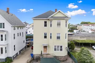 90 Montaup St, Fall River, MA 02724 - Photo 1