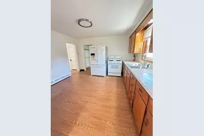 10 Brooks #1R, Quincy, MA 02169 - Photo 1