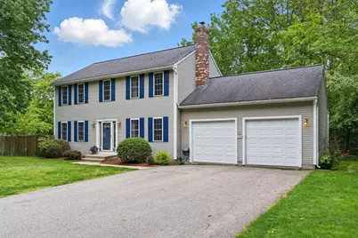 507 Towne St, North Attleboro, MA 02760 - Photo 1