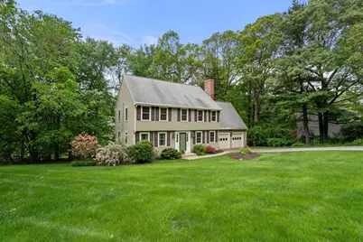 8 Wadsworth Rd, Shrewsbury, MA 01545 - Photo 1