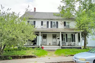 19 Davis St, Woburn, MA 01801 - Photo 1