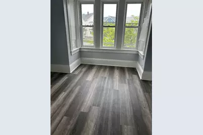 686 Plymouth Ave #2W, Fall River, MA 02721 - Photo 1