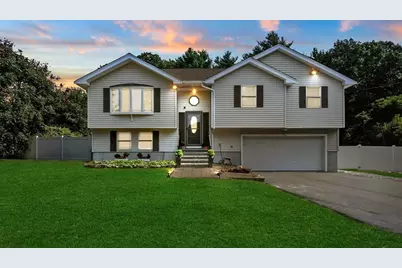 196 Sycamore Street, Holbrook, MA 02343 - Photo 1