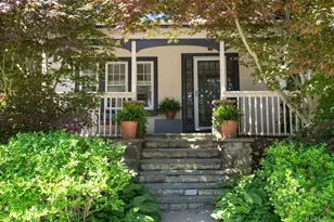 42 Eastern Ave, Beverly, MA 01915 - Photo 1