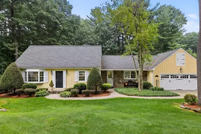 10 Granada Way, Andover, MA 01810 - Photo 1