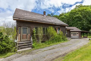 186 Lenox Ave, Pittsfield, MA 01201 - Photo 1