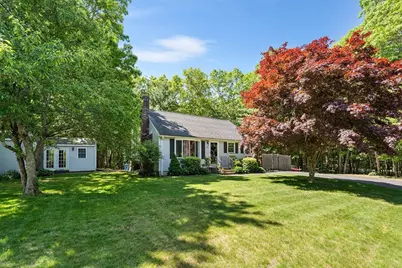 81 Davids Way, Taunton, MA 02718 - Photo 1