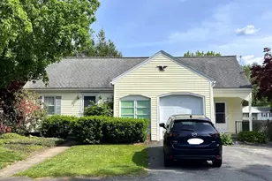 22 Wescroft Rd, Reading, MA 01867 - Photo 1