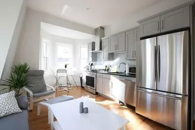 20 George St #2L, Somerville, MA 02145 - Photo 1