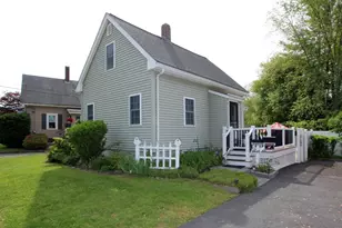 43 Hart St, Taunton, MA 02780 - Photo 1