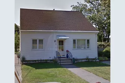 5 Wayland St, Fall River, MA 02720 - Photo 1