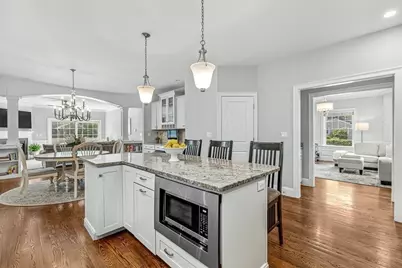 4 Fairfield Pl, Winchester, MA 01890 - Photo 1