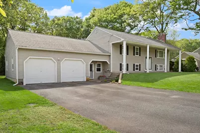 112 Stoddard Dr, North Attleboro, MA 02760 - Photo 1