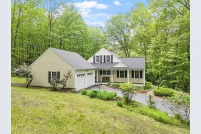 31 Spectacle Hill Rd, Bolton, MA 01740 - Photo 1