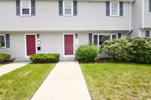 811 Washington St, Pembroke, MA 02359 - Photo 1