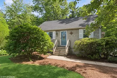 157 Hall St, Mansfield, MA 02048 - Photo 1