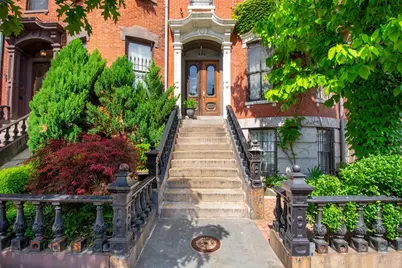 470 Massachusetts Avenue #1, Boston, MA 02118 - Photo 1