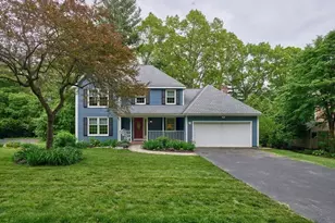 9 Hill St, Shrewsbury, MA 01545 - Photo 1