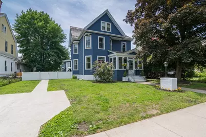 61 Fairfield Avenue, Holyoke, MA 01040 - Photo 1