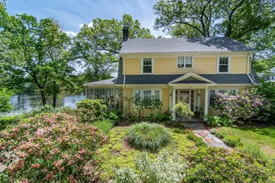 19 Prindiville Ave, Framingham, MA 01702 - Photo 1