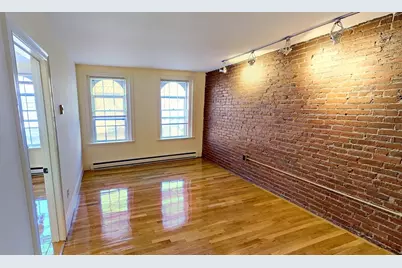 88 West Cedar St. #6, Boston, MA 02114 - Photo 1