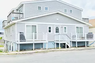 106 Railroad Ave, Salisbury, MA 01952 - Photo 1