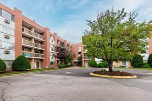 4975 Washington St, Boston, MA 02132 - Photo 1