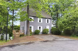 31 Harvard Ct, Dracut, MA 01826 - Photo 1