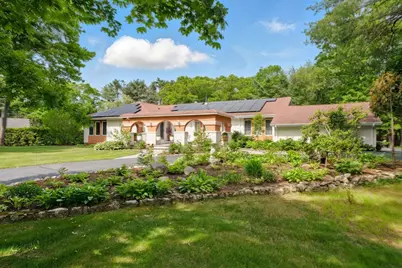 18 Karen Ln, Dartmouth, MA 02747 - Photo 1