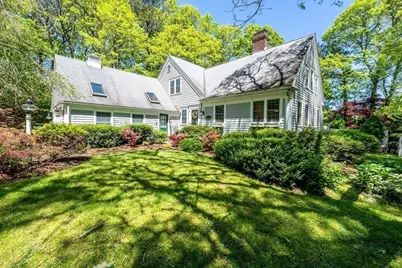 86 Doral Dr, Barnstable, MA 02675 - Photo 1