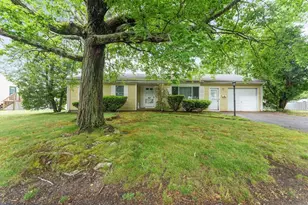 531 Regan Rd, Somerset, MA 02726 - Photo 1