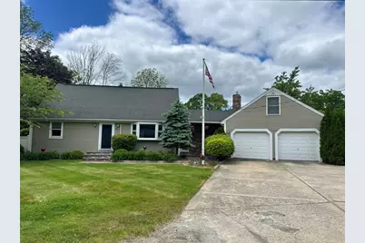 510 Sharps Lot Rd, Swansea, MA 02777 - Photo 1