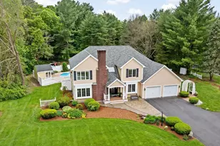 40 Thomas Rd, Berkley, MA 02779 - Photo 1