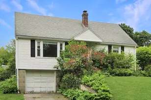 8 Van Ness Ave, Shrewsbury, MA 01545 - Photo 1