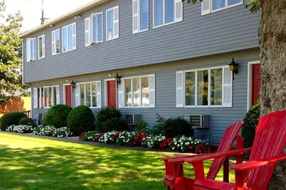 28 Falmouth Heights Rd, Falmouth, MA 02540 - Photo 1