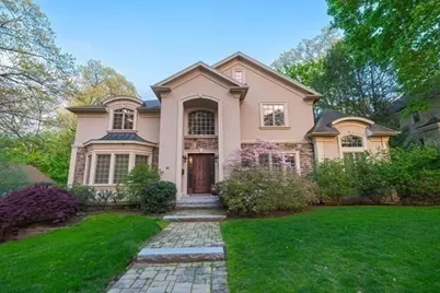 40 Druid Hill Rd #40, Newton, MA 02461 - Photo 1