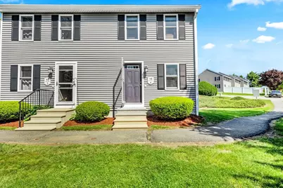 48 Olde Colonial #4, Gardner, MA 01440 - Photo 1