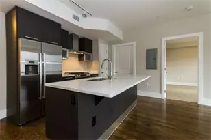 10 St George St, Boston, MA 02118 - Photo 1