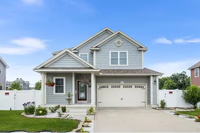 324 Central St, Springfield, MA 01105 - Photo 1