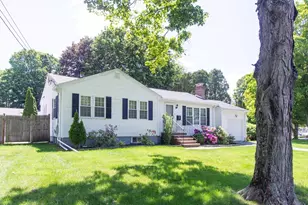 22 Bradford Rd, Hamilton, MA 01982 - Photo 1