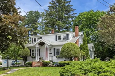 37 Howard Avenue, Lynnfield, MA 01940 - Photo 1