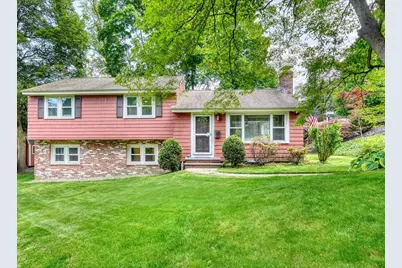 163 Main St, Winchester, MA 01890 - Photo 1