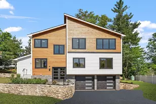 122 Charles St, Reading, MA 01867 - Photo 1