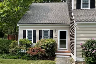 14 Woodview Dr, Falmouth, MA 02540 - Photo 1