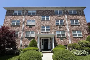 59 Prospect St, Marblehead, MA 01945 - Photo 1